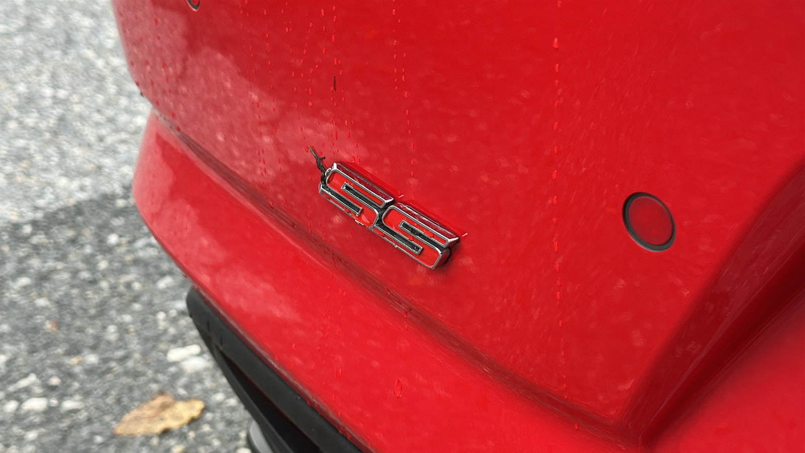 Used 2020 Chevrolet Camaro SS RWD image 11