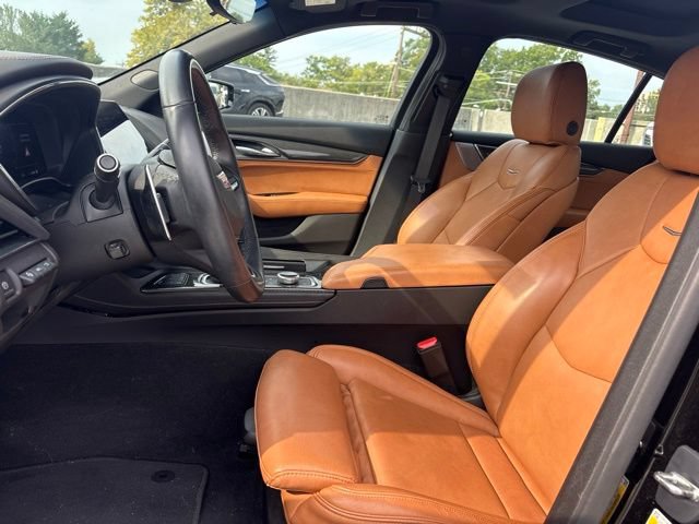 Certified 2023 Cadillac CT5 Sport w/ Platinum Package AWD/4WD image 3