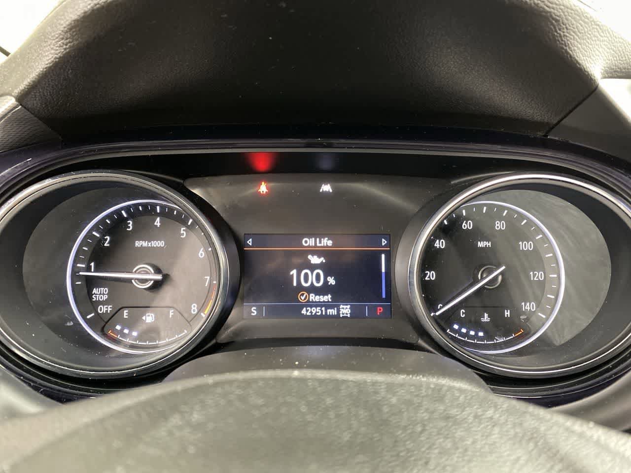 Used 2020 Buick Encore GX Preferred AWD/4WD image 29