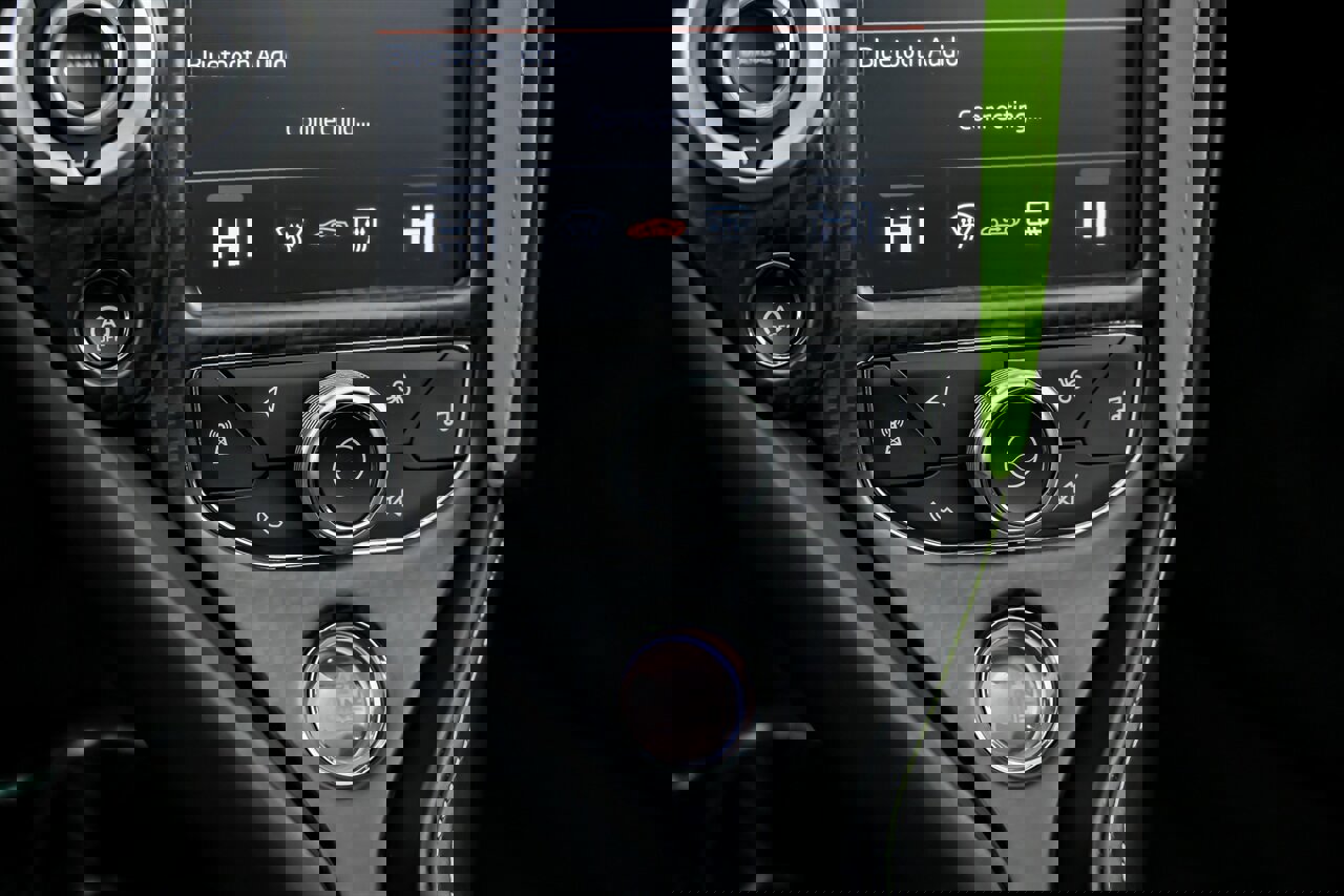 Used 2022 McLaren 765LT image 39