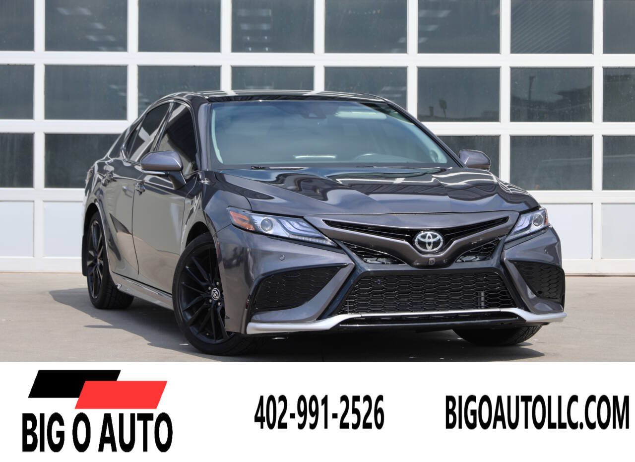 Used 2022 Toyota Camry XSE w/ Navigation Package FWD image 1