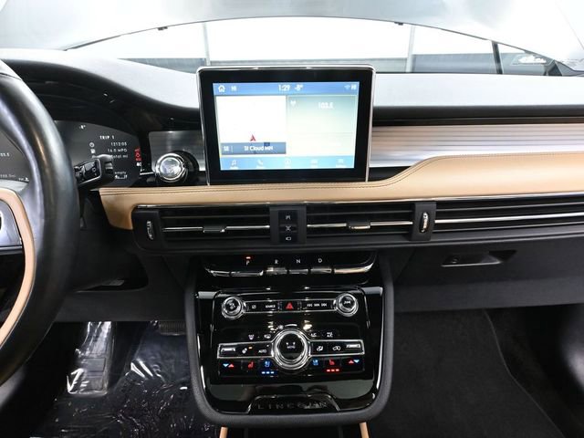 Used 2022 Lincoln Corsair Reserve w/ Equipment Group 201A image 32