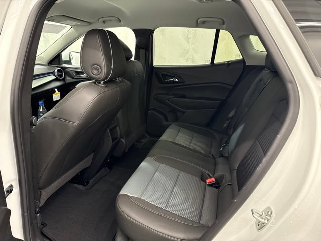 New 2026 Chevrolet Trax LT FWD image 18