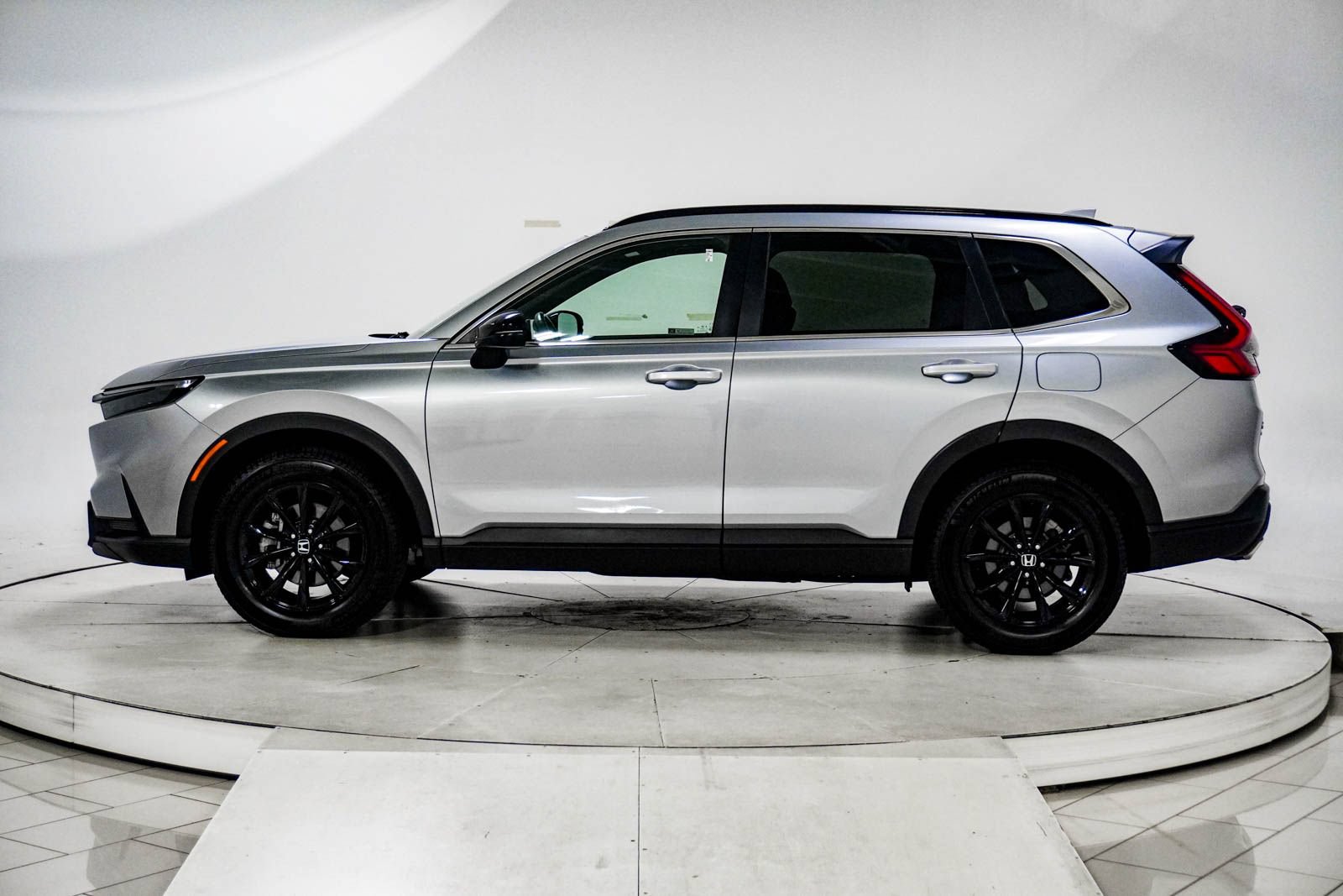 Certified 2024 Honda CR-V Sport image 5