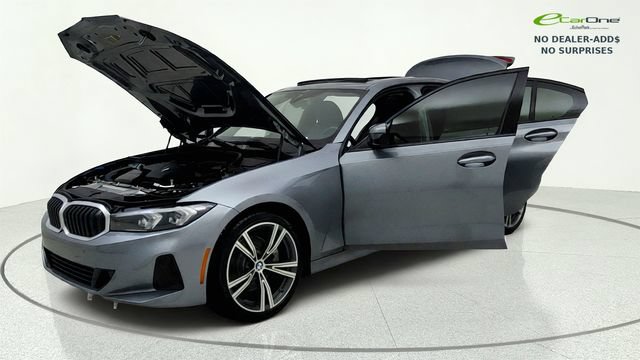 Used 2023 BMW 330i Sedan w/ Driving Assistance Package RWD image 15