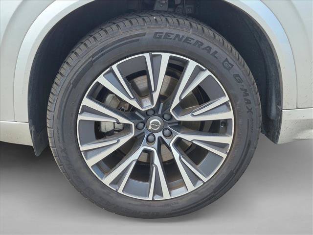 Used 2022 Volvo XC90 T5 Momentum FWD image 26
