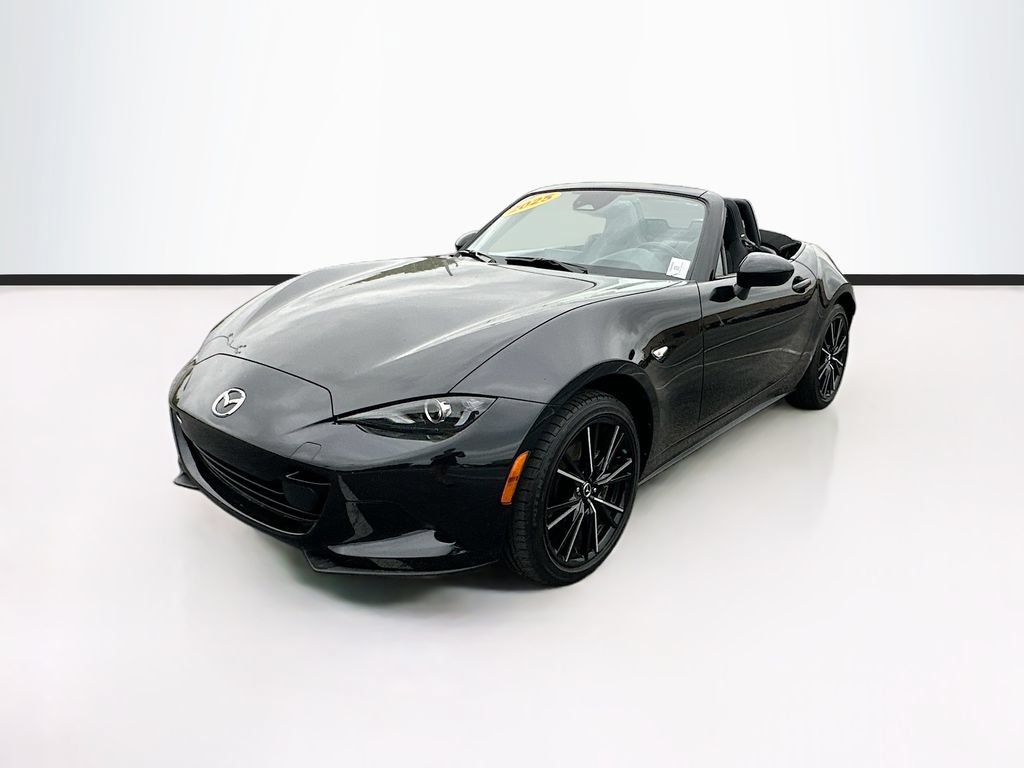 Used 2025 MAZDA MX-5 Miata Grand Touring RWD image 38