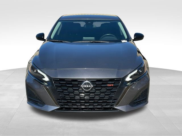 Used 2024 Nissan Altima 2.5 SR image 7