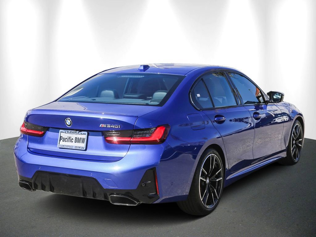Used 2025 BMW M340i Sedan RWD image 6