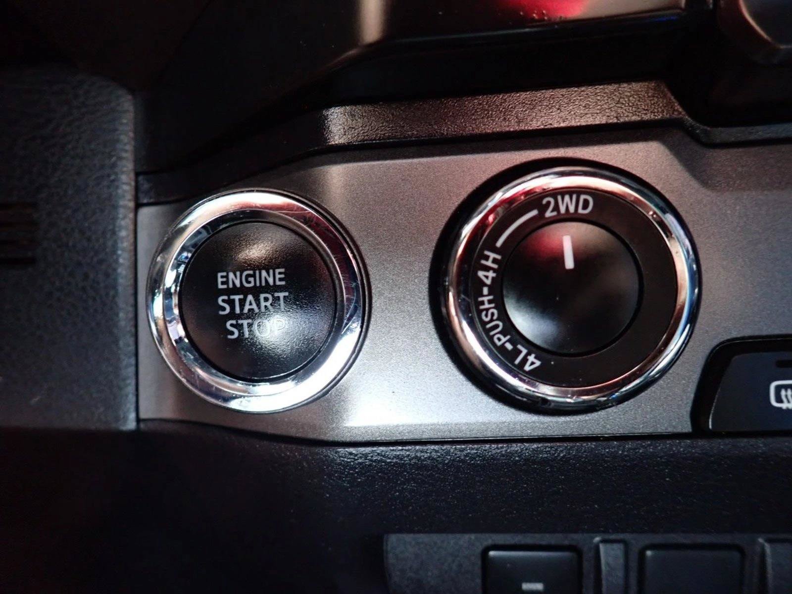 Used 2021 Toyota Tacoma TRD Off-Road w/ Technology Package AWD/4WD image 21