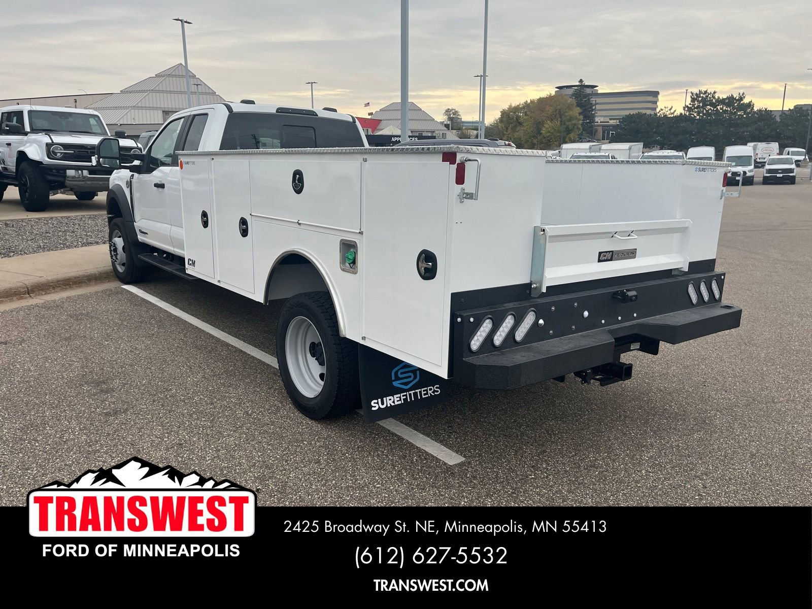 New 2025 Ford F550 4x4 SuperCab Super Duty image 3