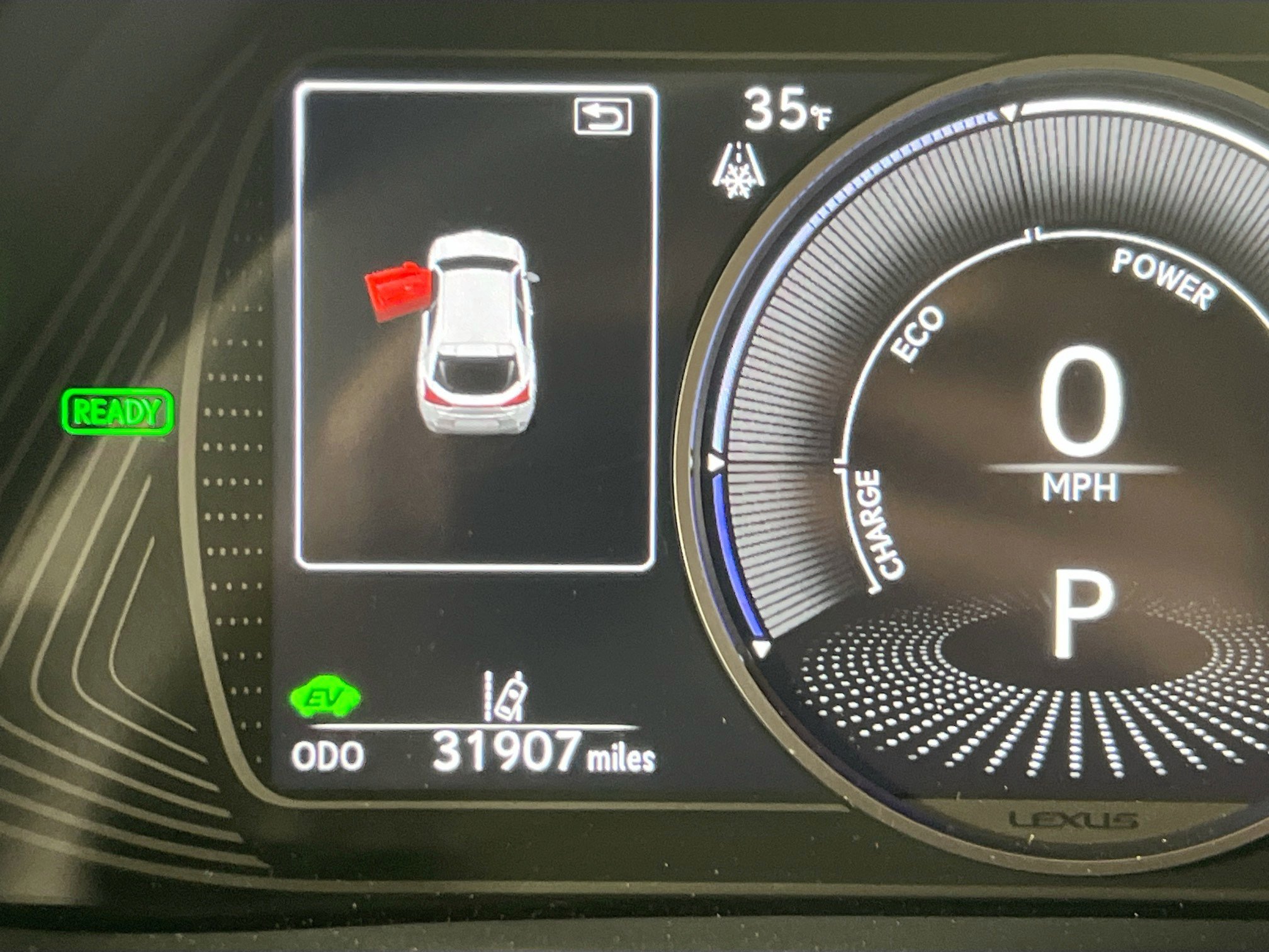 Used 2023 Lexus UX 250h AWD w/ Premium Package image 12