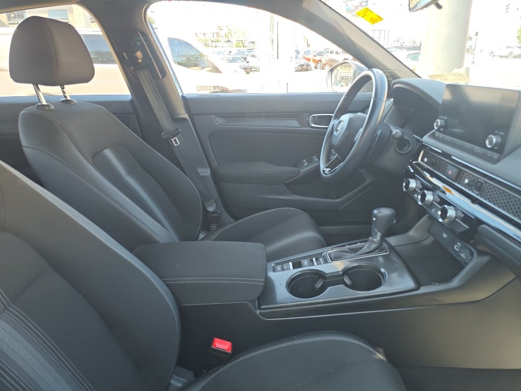 Used 2024 Honda Civic Sport image 7