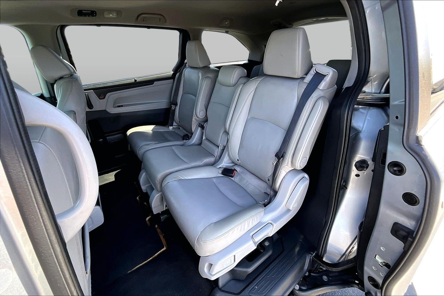 Used 2018 Honda Odyssey EX-L image 27