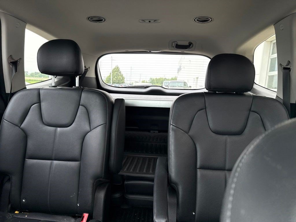 Used 2022 Kia Telluride EX w/ EX Premium Package AWD/4WD image 11