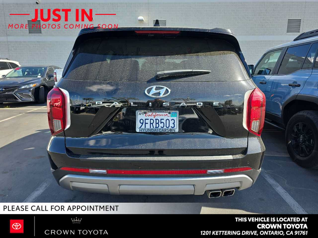 Used 2023 Hyundai Palisade SEL FWD image 3