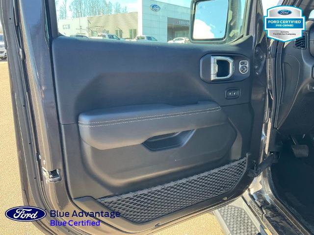 Used 2021 Jeep Wrangler Unlimited Sahara image 15