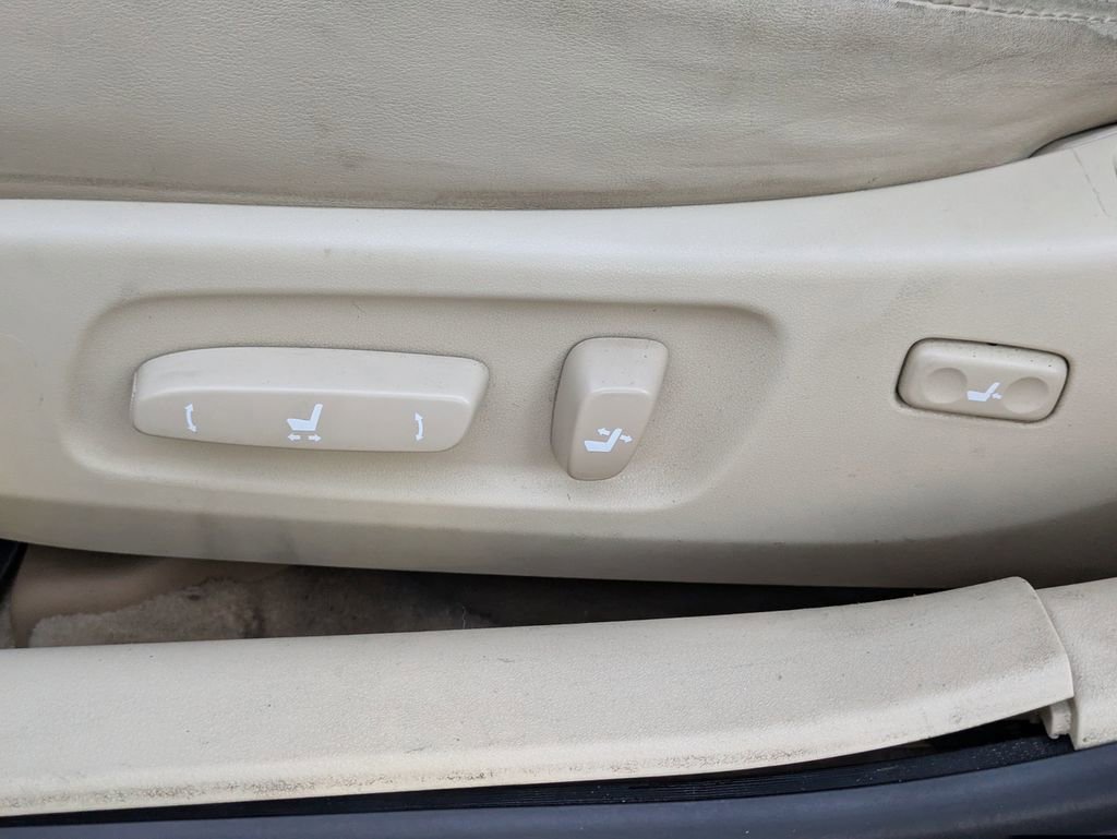 Used 2010 Lexus ES 350 FWD image 19