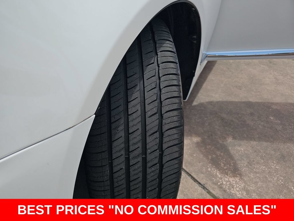 Used 2016 Lexus LS 460 w/ Comfort Package RWD image 35