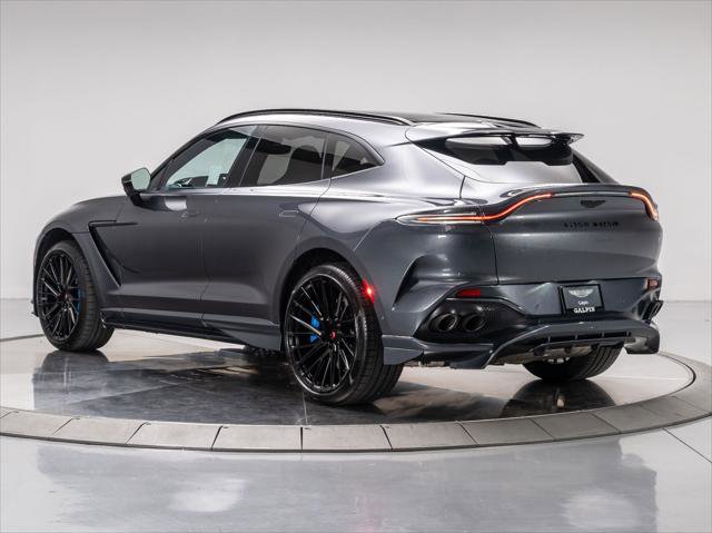 Used 2025 Aston Martin DBX 707 image 2