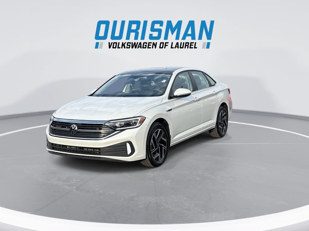 Used 2024 Volkswagen Jetta SEL FWD image 4