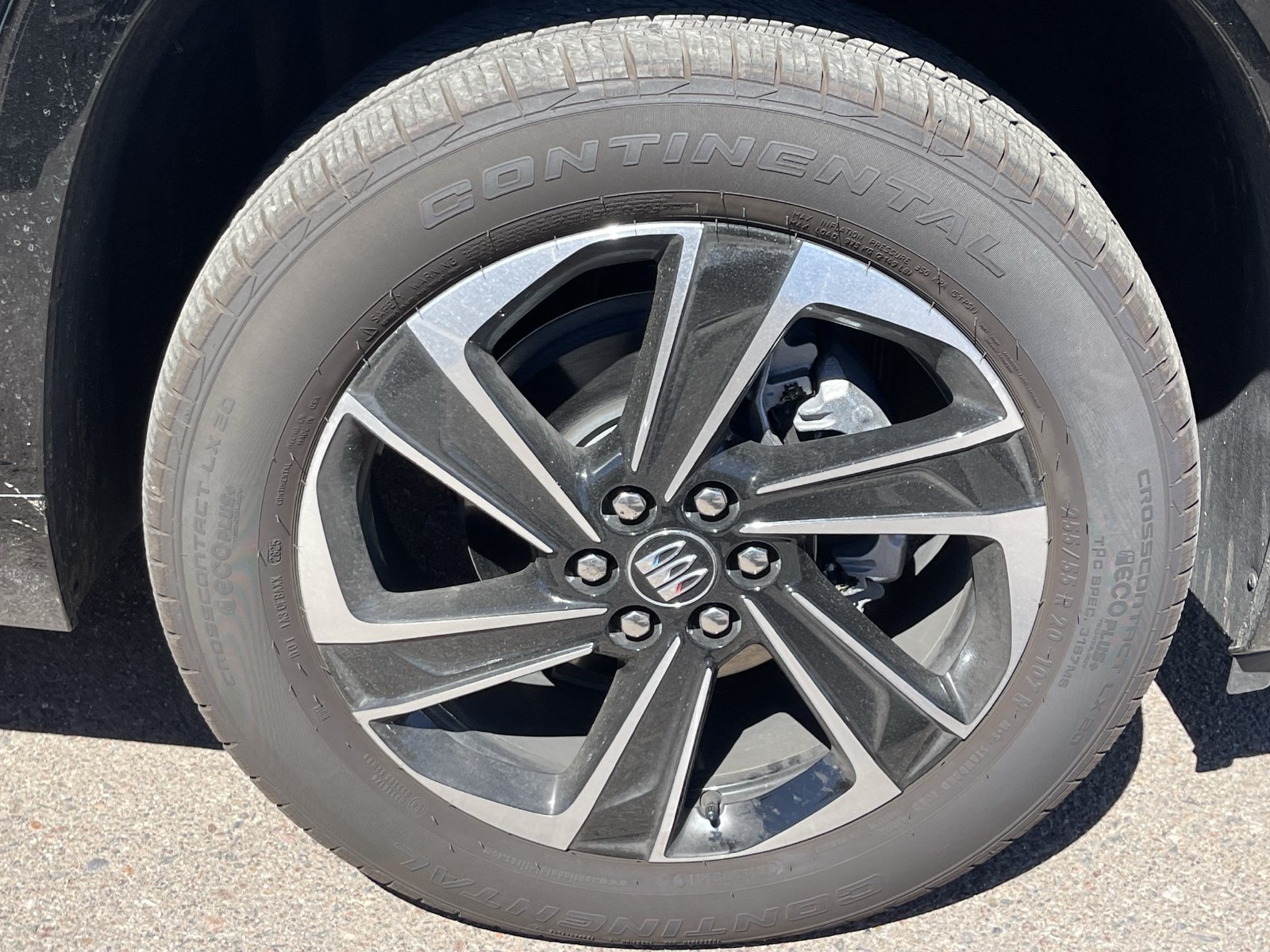 Used 2026 Buick Enclave Sport Touring w/ Super Cruise Package FWD image 4
