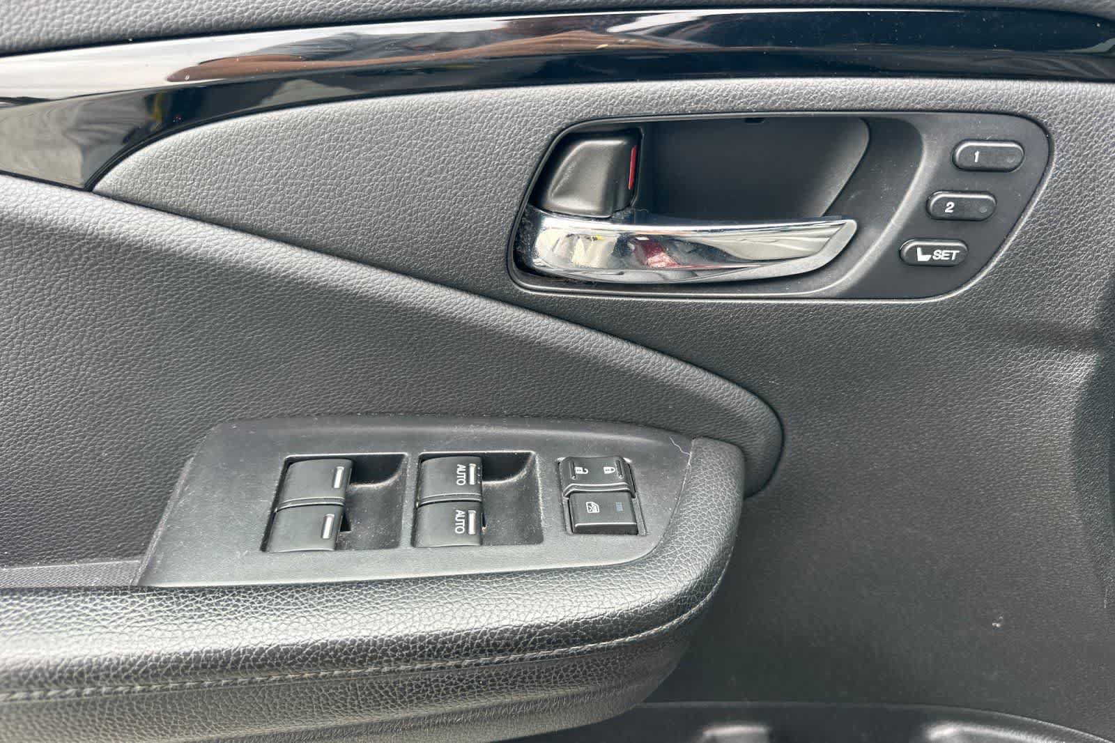 Used 2019 Honda Passport Touring image 15