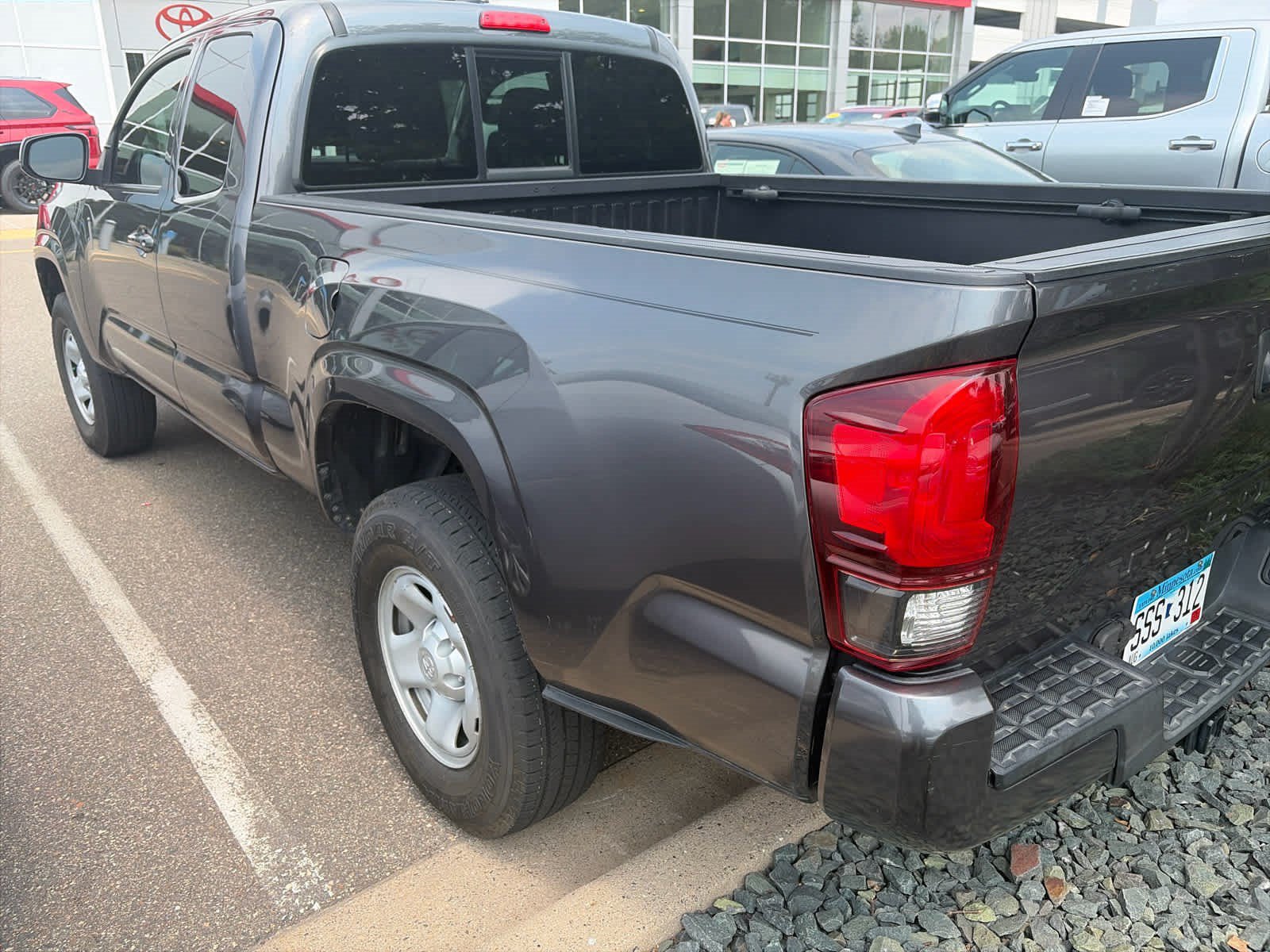 Used 2019 Toyota Tacoma SR w/ SR Convenience Package RWD image 4