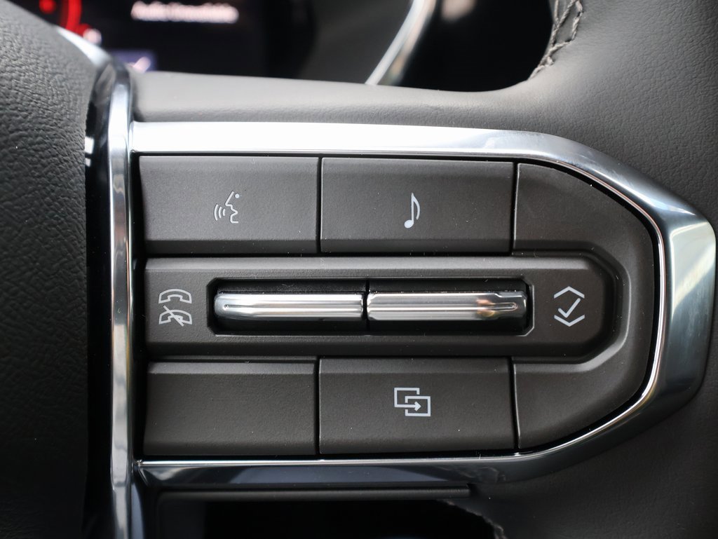 New 2026 GMC Canyon Elevation w/ Convenience Package image 17