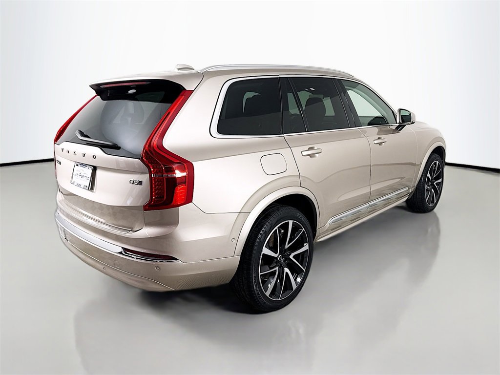 Used 2023 Volvo XC90 B5 Plus w/ Protection Package Premier image 9
