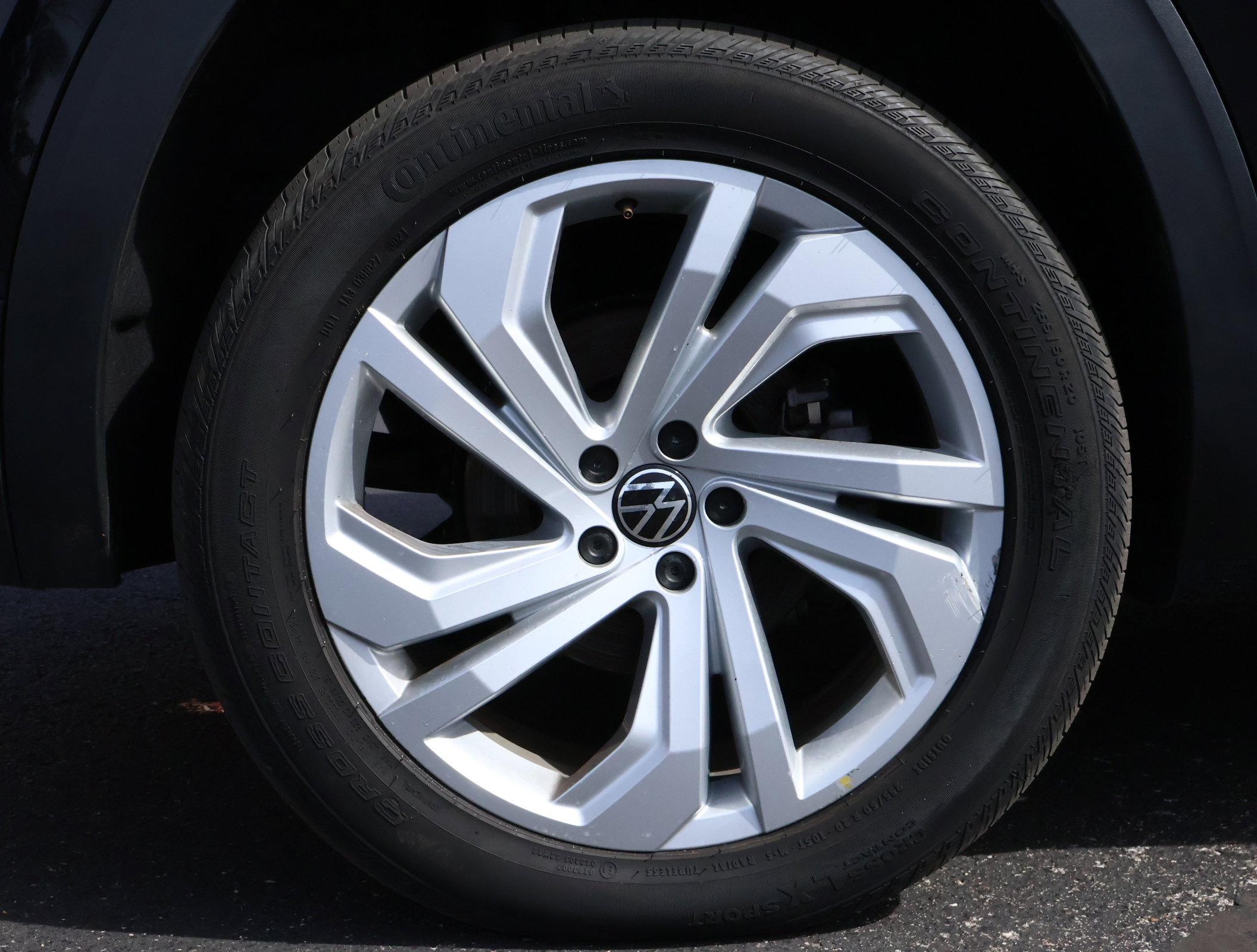 Used 2022 Volkswagen Atlas SE image 24