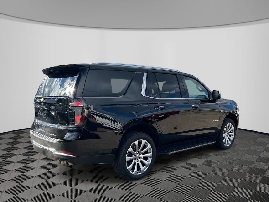 Used 2025 Chevrolet Tahoe Premier AWD/4WD image 5