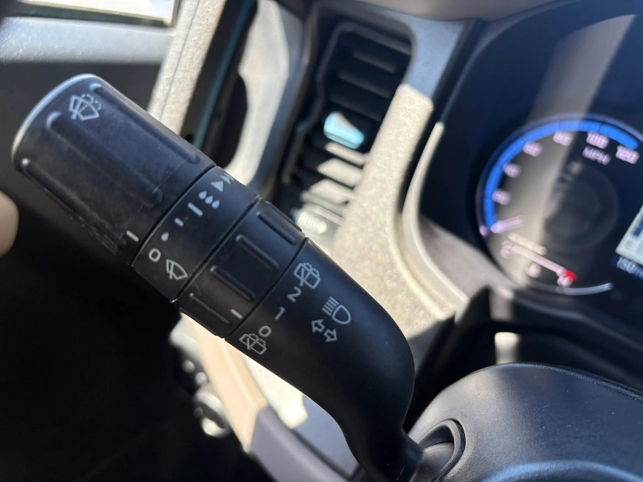 Used 2024 Ford Bronco Wildtrak AWD/4WD image 25