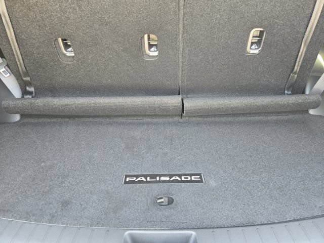 New 2026 Hyundai Palisade SEL Premium FWD image 23