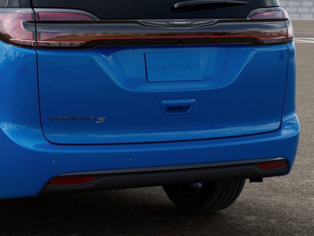New 2026 Chrysler Pacifica Select image 13