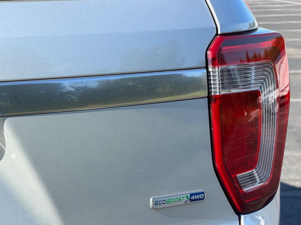 Certified 2019 Ford Explorer Platinum AWD/4WD image 12