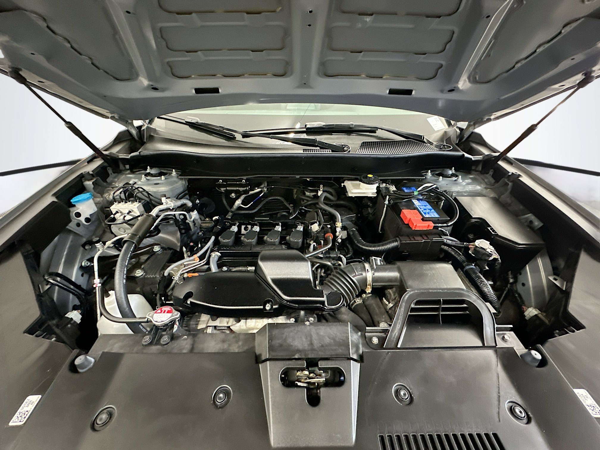 Used 2024 Honda CR-V LX image 33