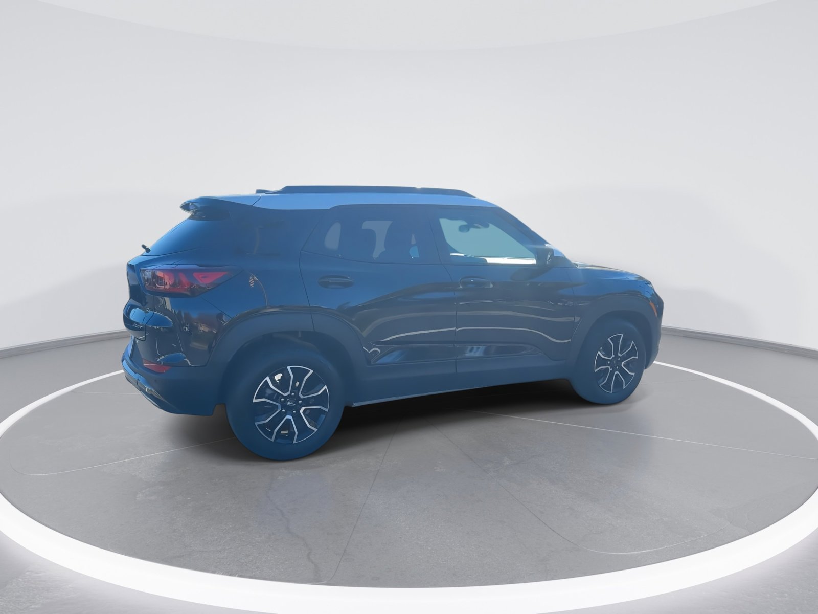 Certified 2024 Chevrolet TrailBlazer ACTIV w/ Driver Confidence Package image 9