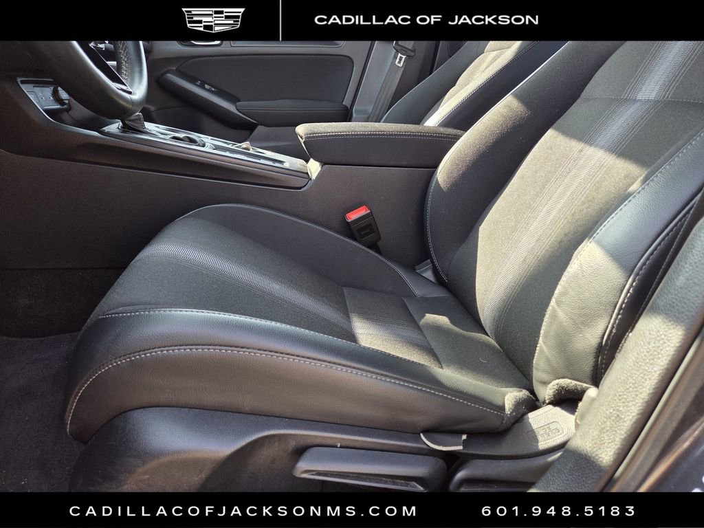 Used 2025 Honda Civic Sport image 14