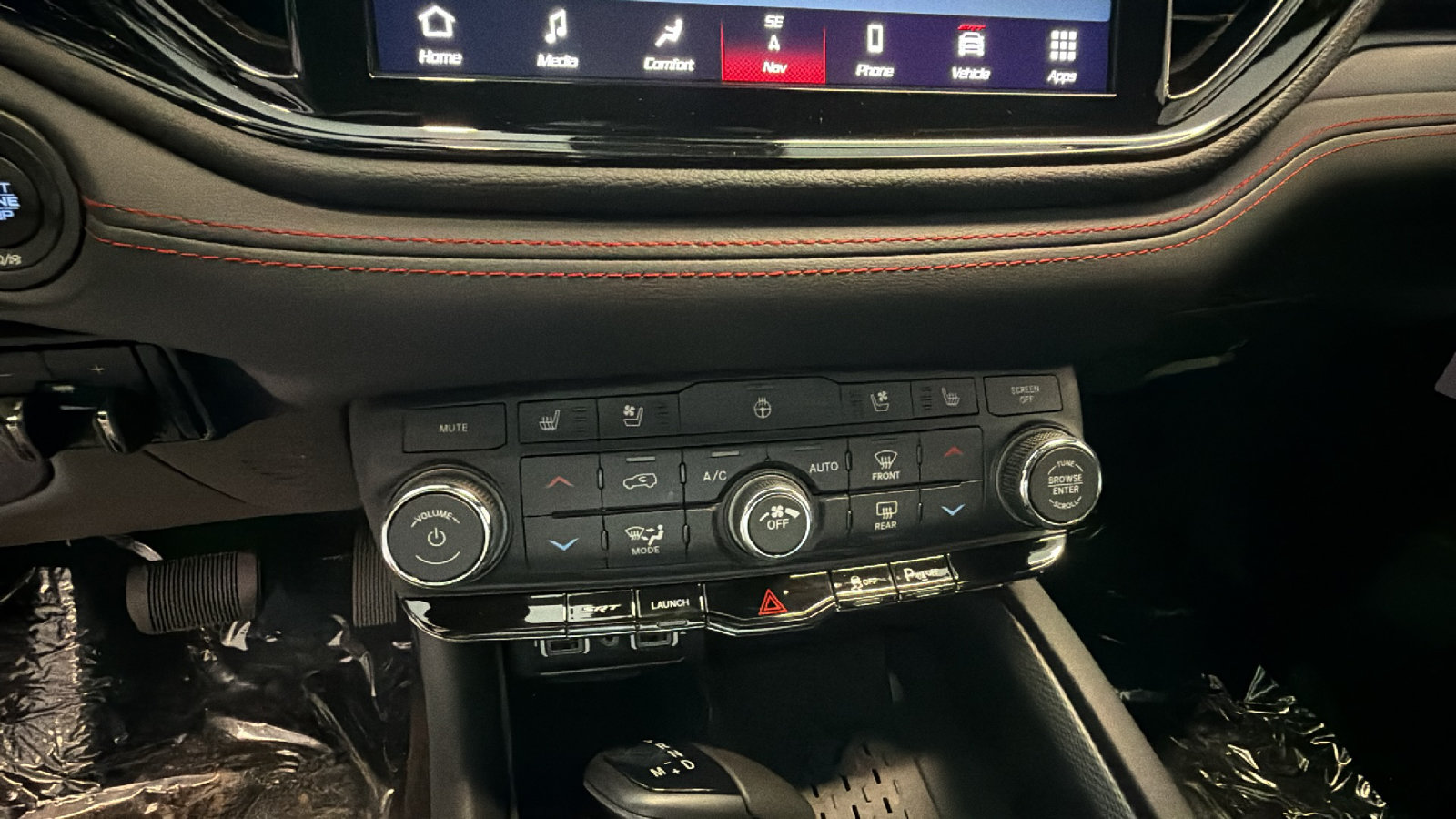 New 2026 Dodge Durango R/T w/ Trailer Tow Group IV AWD/4WD image 25