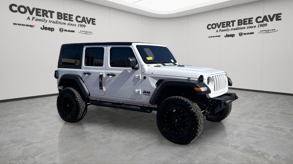 Used 2022 Jeep Wrangler Unlimited Sport image 1
