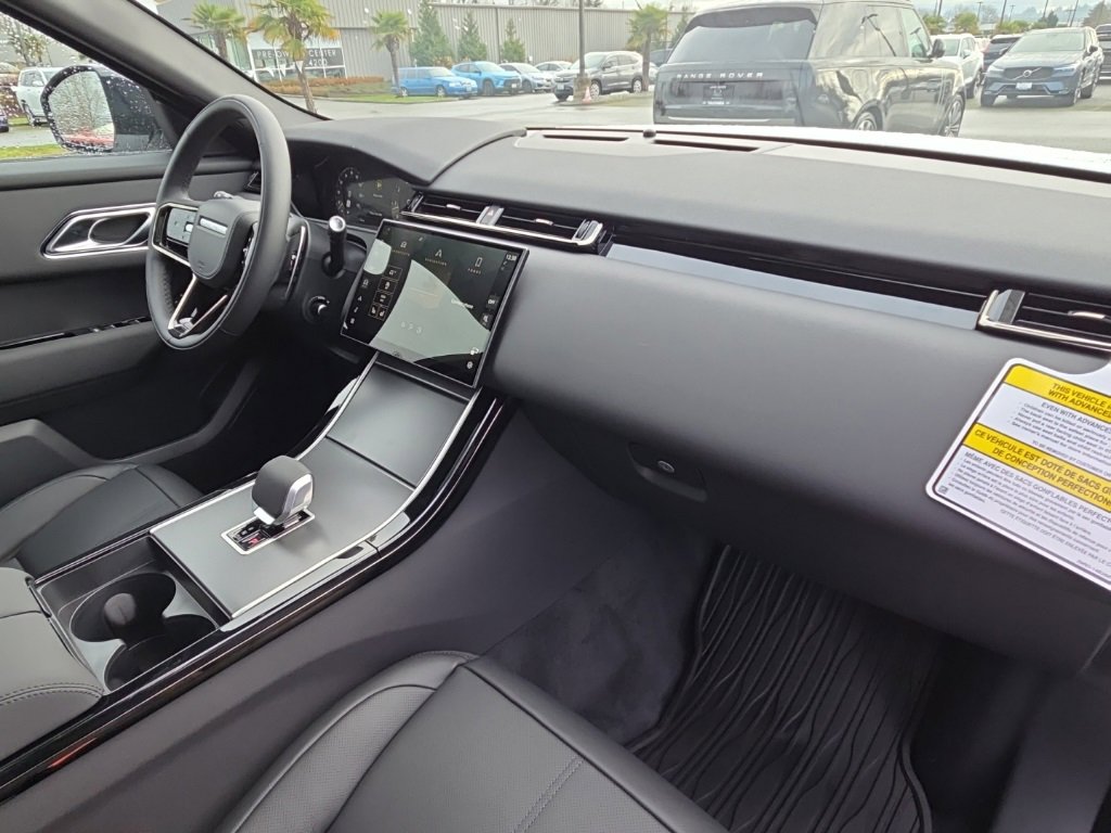 New 2026 Land Rover Range Rover Velar S image 20