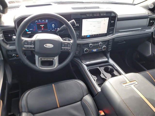 Used 2024 Ford F250 Platinum image 13
