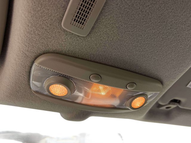Used 2012 Ford Fiesta SE FWD image 29