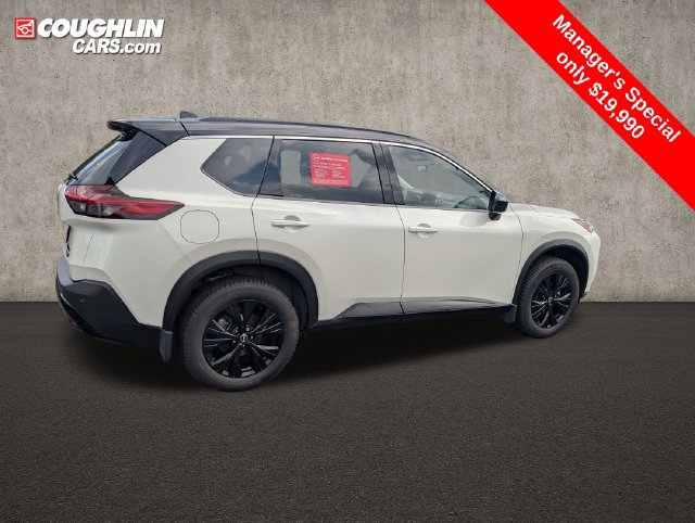 Certified 2023 Nissan Rogue SV w/ SV Premium B Package AWD/4WD image 10