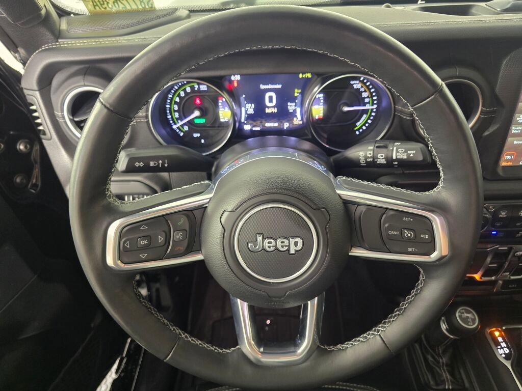 Used 2022 Jeep Wrangler Unlimited Sahara w/ Cold Weather Group image 25