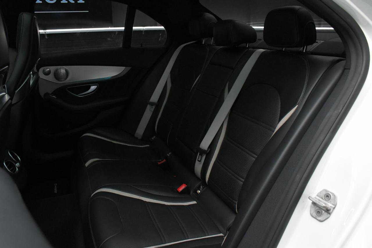 Used 2015 Mercedes-Benz C 63 AMG S image 40