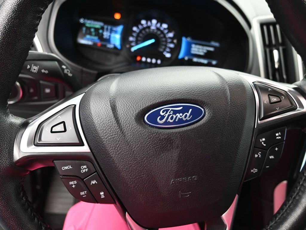 Used 2024 Ford Edge SEL image 23