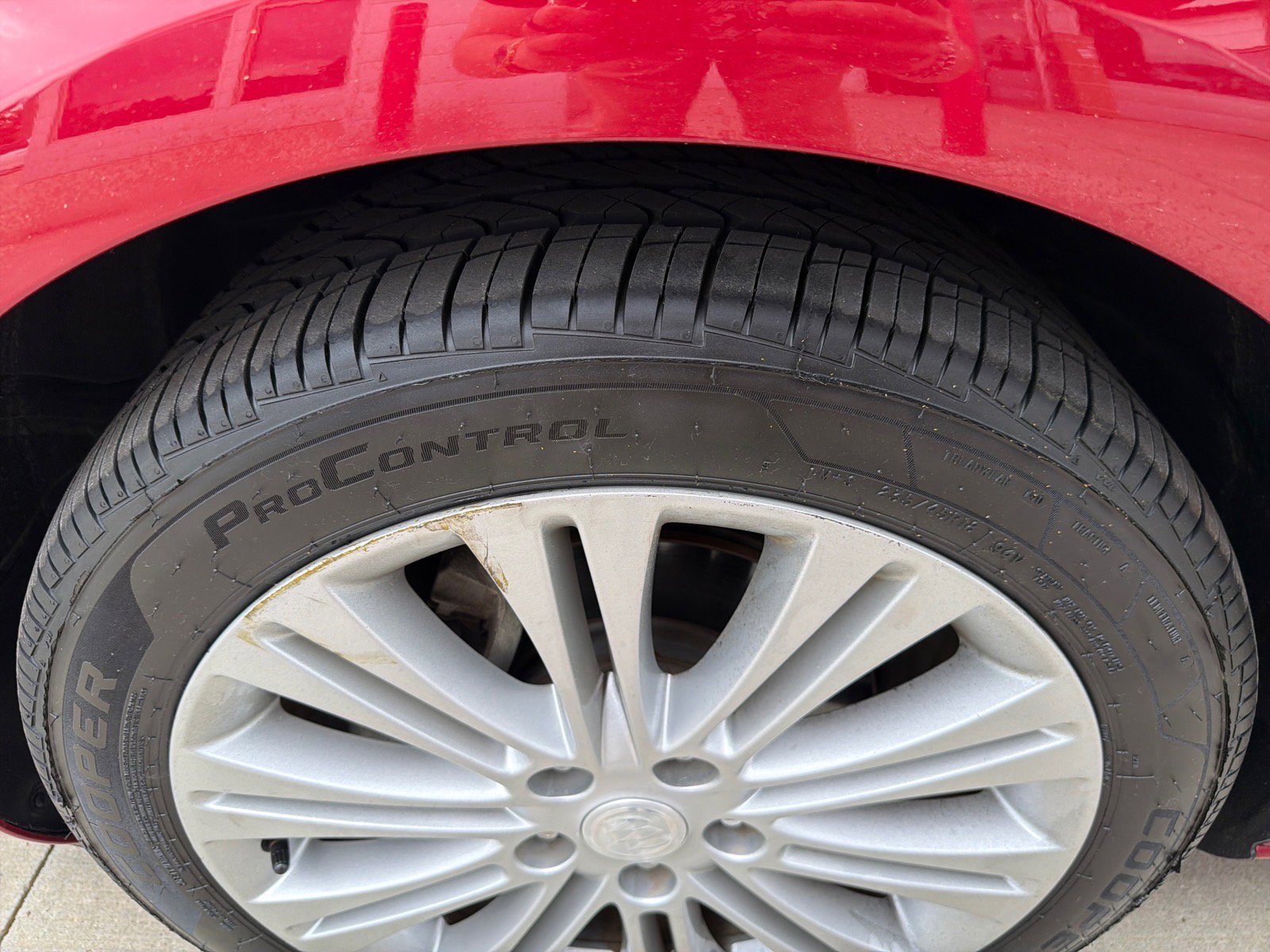 Used 2014 Buick Verano FWD image 9