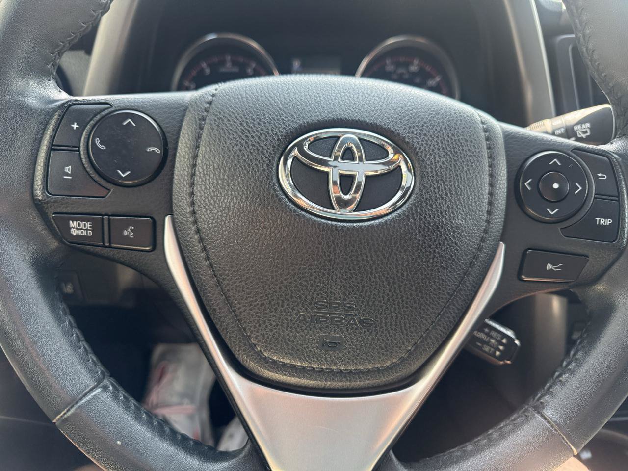 Used 2017 Toyota RAV4 SE w/ Power Extra Value Package AWD/4WD image 19